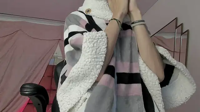 BonnieCute  online show from February 1, 11:32 am