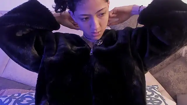 BonnieCute  online show from March 5, 11:38 am