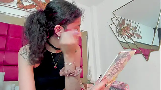 BonnieCute  online show from March 2, 11:33 pm