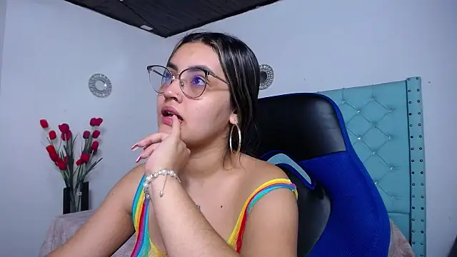 antonella sweetlittle online show from April 7, 12:16 pm