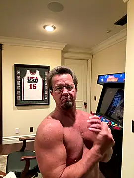 sluttydylan online show from December 1, 3:22 am