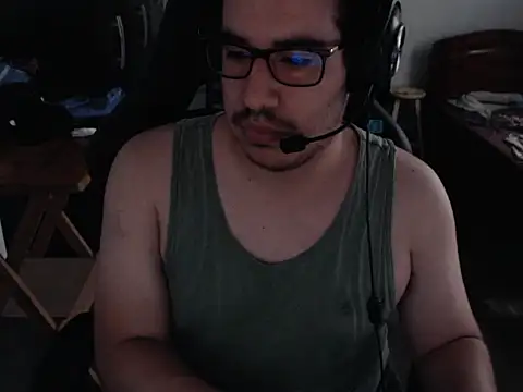 thealfawolf01 online show from March 2, 8:29 pm