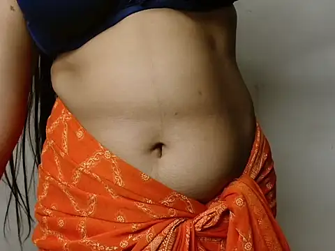 Snapshot of Unlucky-flowers chatting on February 28, 7:35 pm Unlucky-flowers online show from February 28, 7:35 pm