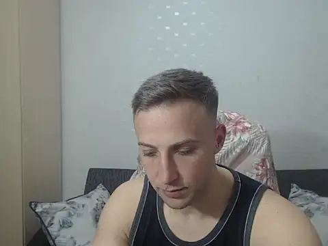 PrinceEagle online show from February 18, 7:32 pm