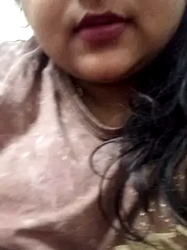 smile pretty online show from December 12, 7:48 pm