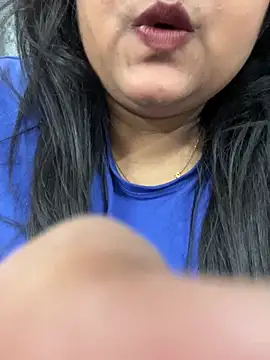 smile pretty online show from February 22, 10:08 pm