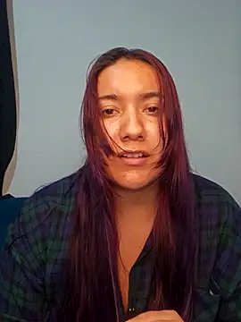 Snapshot of Blushing_Katy chatting on February 8, 1:31 am Blushing Katy online show from February 8, 1:31 am