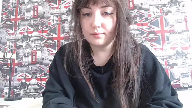 Lynylou online show from April 13, 11:37 am