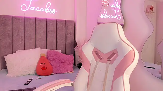 jacobss gh online show from November 3, 9:05 pm