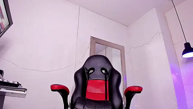 angel hardy dl online show from November 7, 12:05 pm