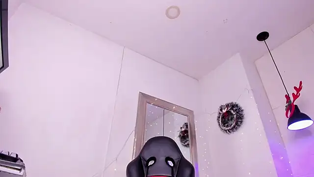 angel hardy dl online show from December 14, 11:59 am