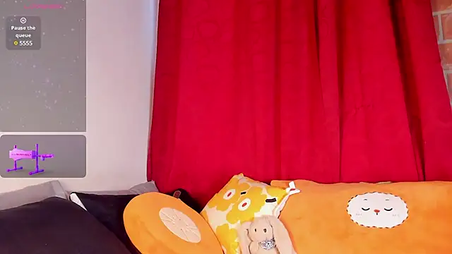 Snapshot of katrinaa_ricci chatting on December 2, 10:01 pm katrinaa ricci online show from December 2, 10:01 pm