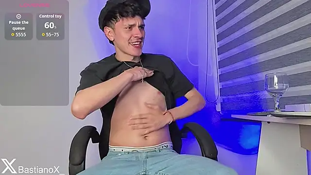 Snapshot of bastia_noooo chatting on February 5, 3:55 am bastia noooo online show from February 5, 3:55 am