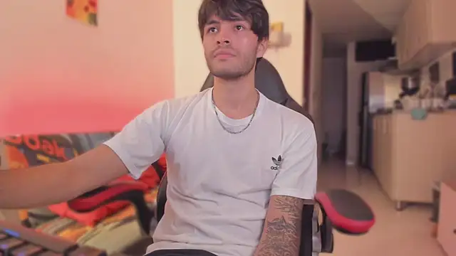 justin stark7 online show from November 7, 11:05 pm