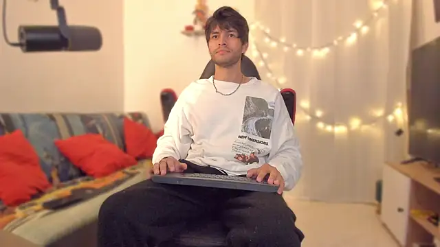 justin stark7 online show from January 11, 10:37 pm