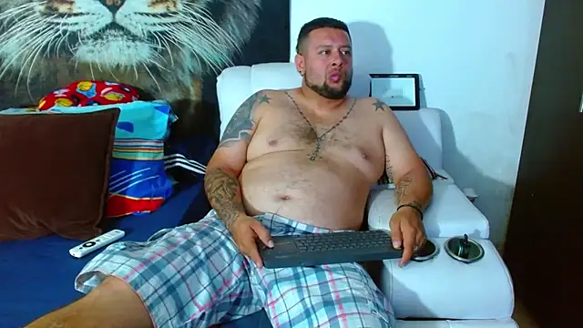 Michaell Myerss  online show from November 5, 12:27 pm