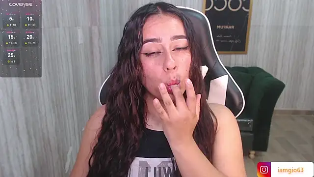 Georgina 1t online show from February 28, 11:36 am