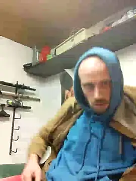 Snapshot of Rejtelmesest chatting on December 24, 1:06 am Rejtelmesest online show from December 24, 1:06 am