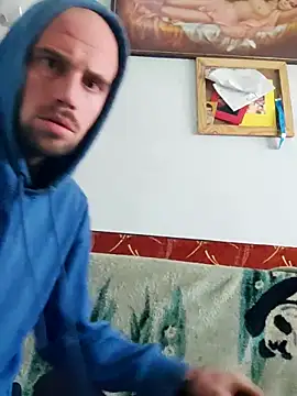 Snapshot of Rejtelmesest chatting on January 24, 8:55 am Rejtelmesest online show from January 24, 8:55 am