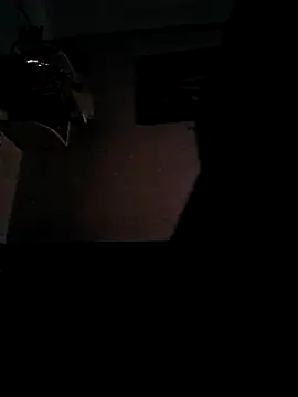 Snapshot of Rejtelmesest chatting on February 6, 5:25 am Rejtelmesest online show from February 6, 5:25 am