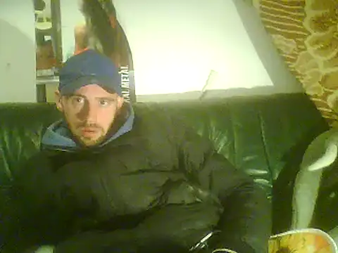 Snapshot of Rejtelmesest chatting on February 19, 6:10 pm Rejtelmesest online show from February 19, 6:10 pm