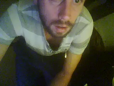 Snapshot of Rejtelmesest chatting on February 25, 1:41 am Rejtelmesest online show from February 25, 1:41 am