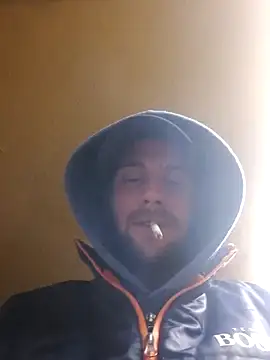 Snapshot of Rejtelmesest chatting on March 17, 11:32 pm Rejtelmesest online show from March 17, 11:32 pm