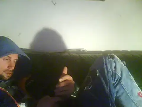 Snapshot of Rejtelmesest chatting on March 18, 3:42 am Rejtelmesest online show from March 18, 3:42 am