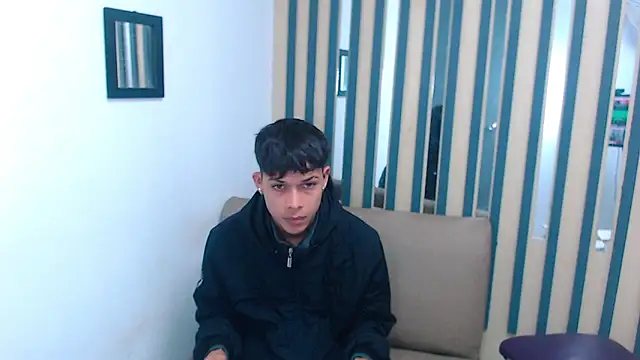 Snapshot of Levis_Montes chatting on January 11, 1:32 pm Levis Montes online show from January 11, 1:32 pm