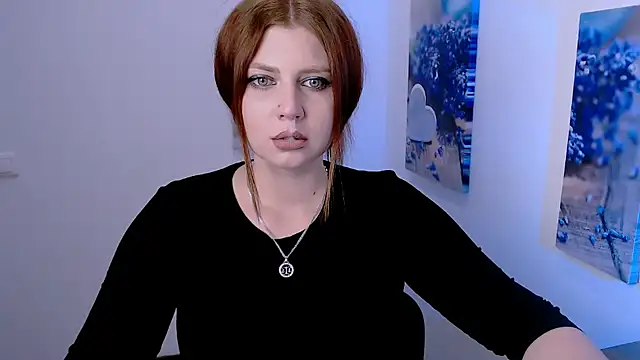 Lizzy Love online show from November 7, 11:54 am