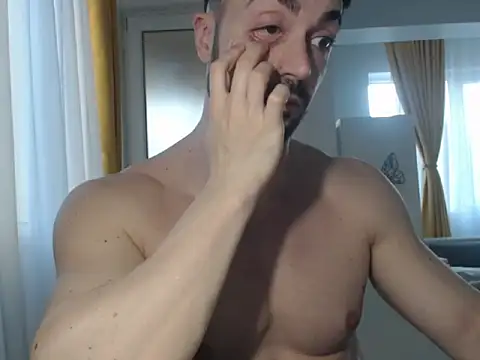 Snapshot of GoldenMark chatting on March 20, 3:47 pm GoldenMark online show from March 20, 3:47 pm