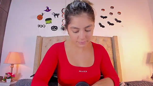 allisson m online show from October 29, 12:07 pm