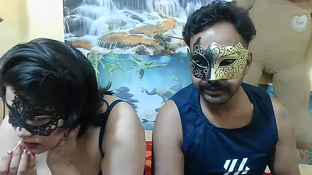 Cutehornycouples online show from December 14, 6:52 pm