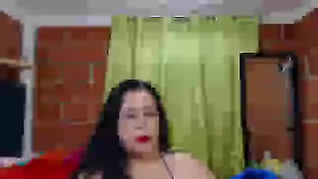 Snapshot of karlaton1977 chatting on February 17, 10:58 pm karlaton1977 online show from February 17, 10:58 pm