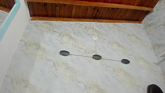 Snapshot of hari_lissaw chatting on February 8, 6:12 am hari lissaw online show from February 8, 6:12 am