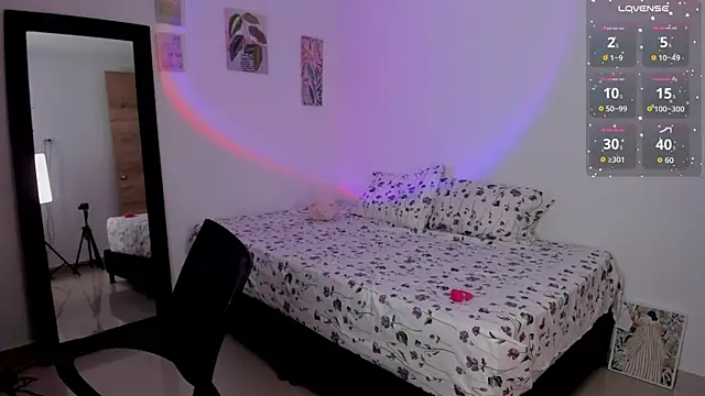 Agatha Vixen online show from November 30, 12:53 pm