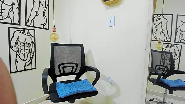 Big ValentinHunk online show from February 18, 10:50 pm