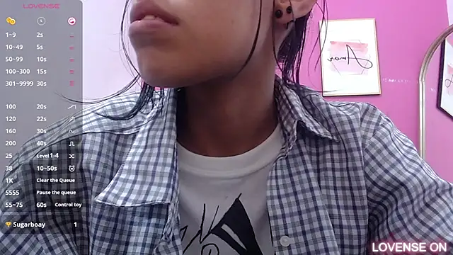 Snapshot of yourcuteneighbourr chatting on March 20, 3:02 am yourcuteneighbourr online show from March 20, 3:02 am