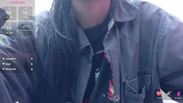 Snapshot of yourcuteneighbourr chatting on November 12, 2:56 am yourcuteneighbourr online show from November 12, 2:56 am