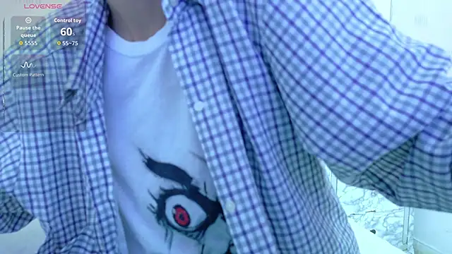 Snapshot of yourcuteneighbourr chatting on December 3, 3:03 am yourcuteneighbourr online show from December 3, 3:03 am