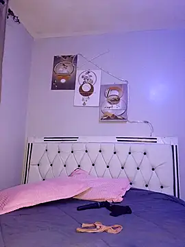 C-yoyo online show from November 2, 8:00 pm