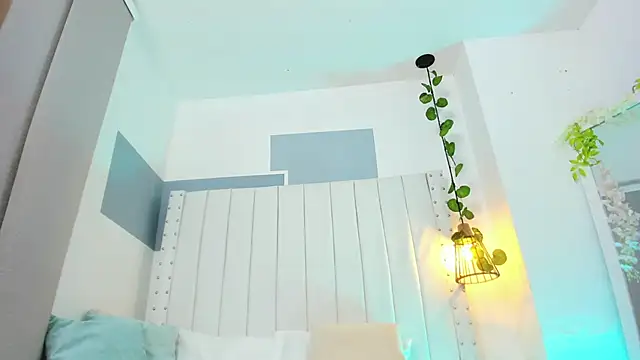 hannah gray online show from October 17, 11:13 am