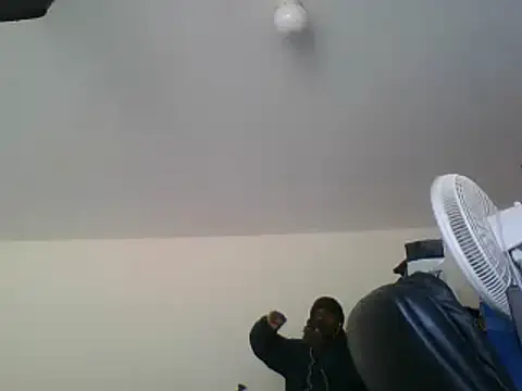 Snapshot of Hugedick0071 chatting on December 11, 7:25 pm Hugedick0071 online show from December 11, 7:25 pm