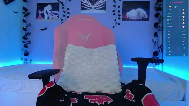 Scarlettsrorm online show from January 17, 8:24 am