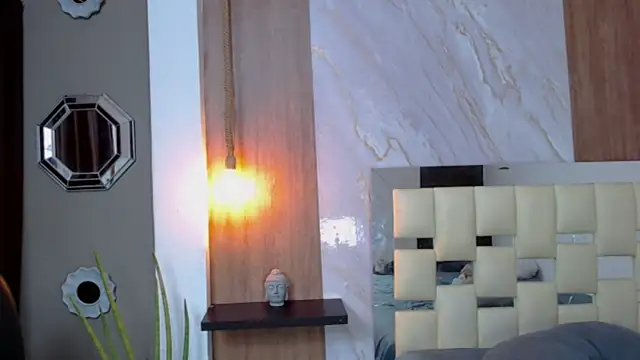 Snapshot of dominic_smith_ chatting on March 23, 3:21 am dominic smith  online show from March 23, 3:21 am