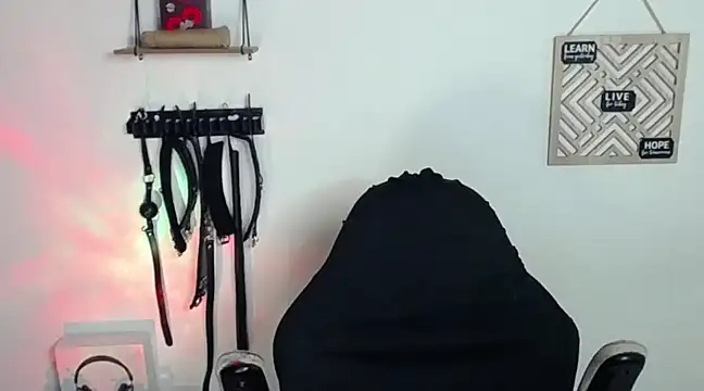 Alan hadid1 online show from January 18, 3:20 am