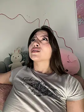 Tsuki-moon online show from February 14, 3:22 am