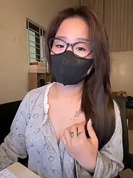 Jenni nana online show from April 3, 6:33 am