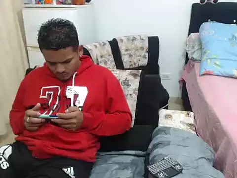 Boycuriousxxx online show from February 25, 6:20 pm