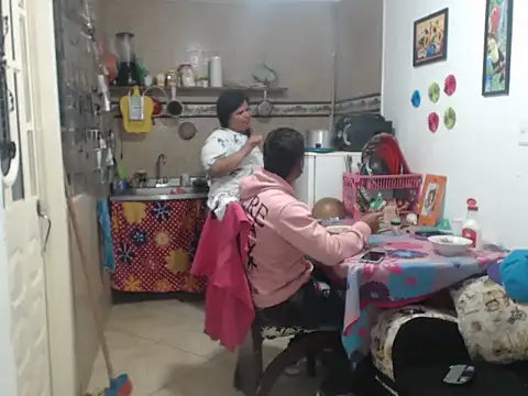 Boycuriousxxx online show from March 19, 7:27 pm